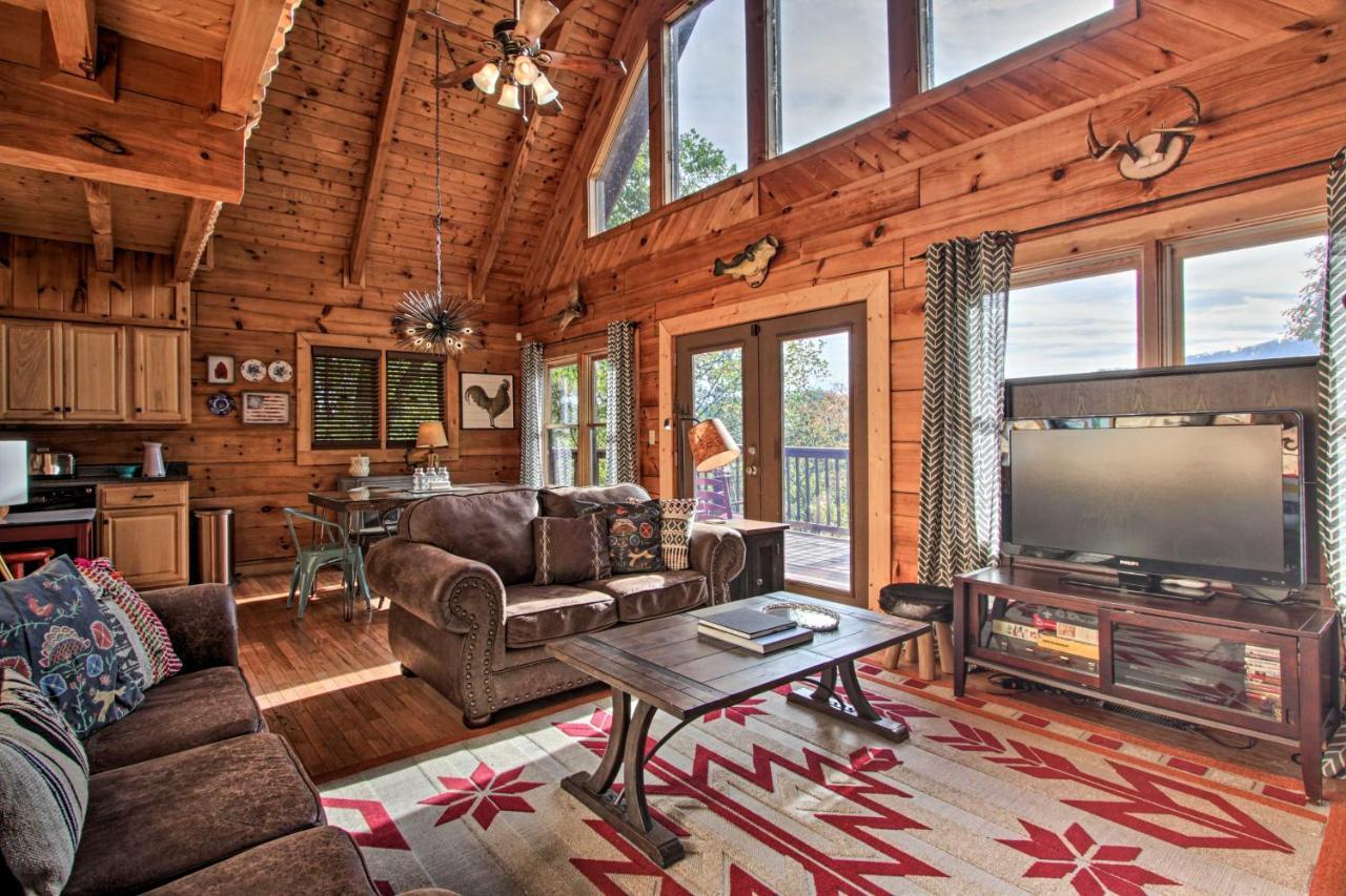 Pigeon Forge Scenic Solitude With Private Hot Tub! Εξωτερικό φωτογραφία