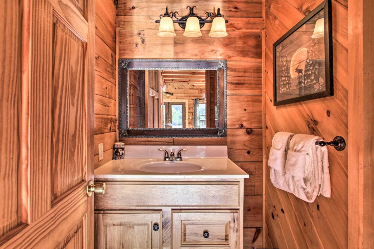 Pigeon Forge Scenic Solitude With Private Hot Tub! Εξωτερικό φωτογραφία